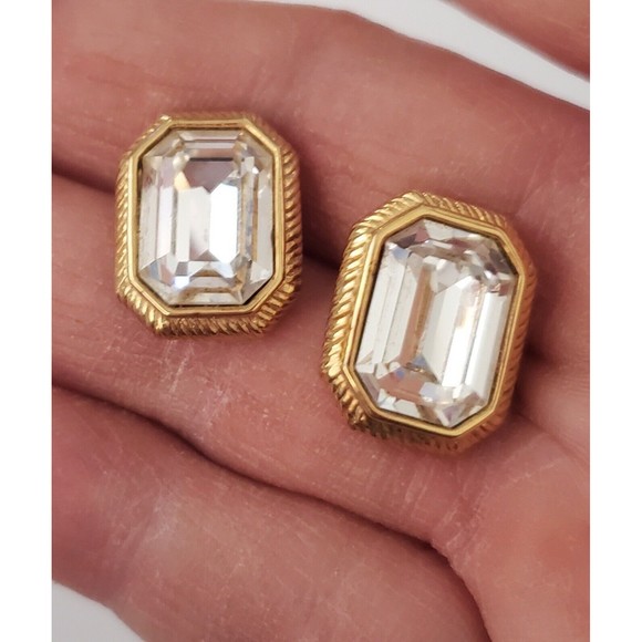 Vintage Swarovski Earrings Gold Tone Emerald Cut White Crystal Swan Signed - Picture 5 of 5